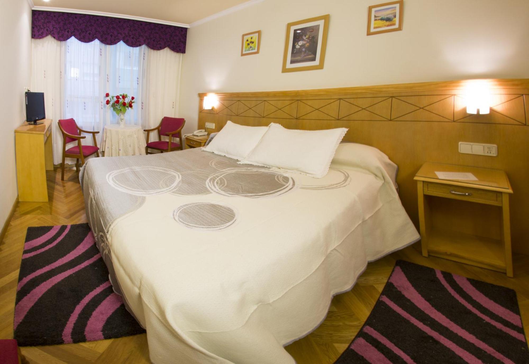 Double Room Spa Bath
